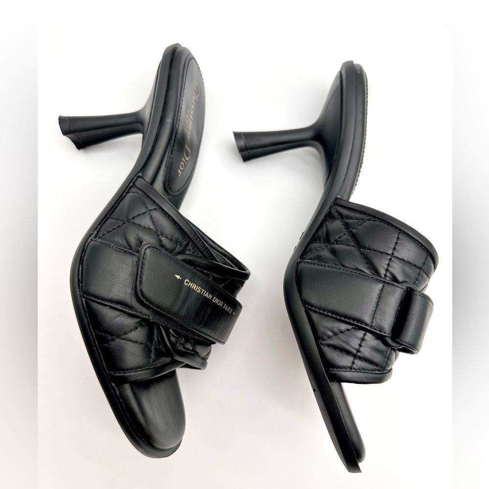 CHRISTIAN DIOR  Quilted Dio(r)evolution 80mm Slide Sandals 37 Black Leather EU37 - Picture 3 of 11
